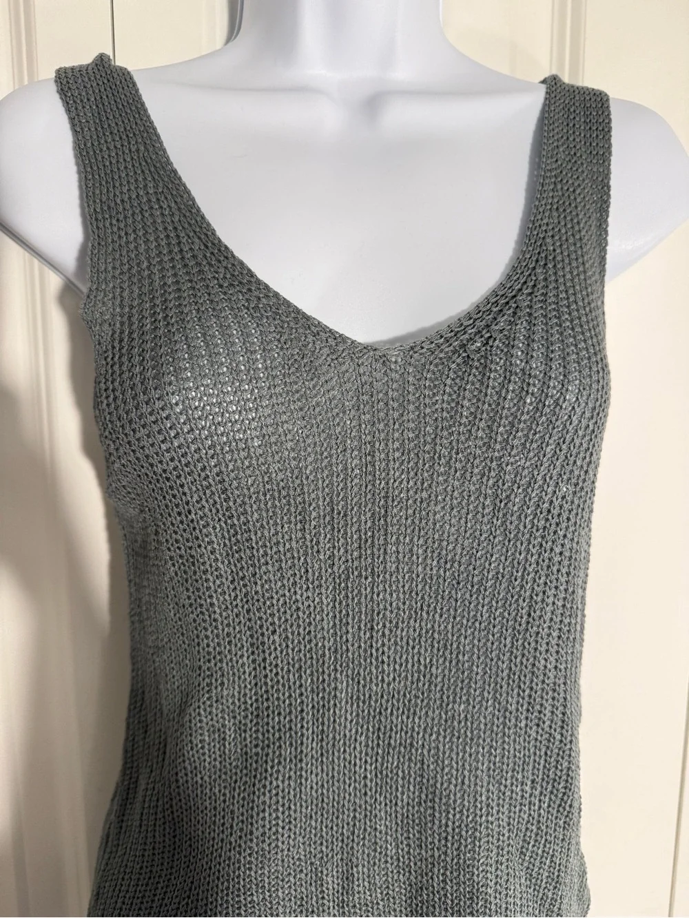 mittoshop Gray Knit V-Neck Tank Top